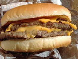 トリプルチーズバーガー